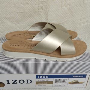 New IZOD Sandals, size 7